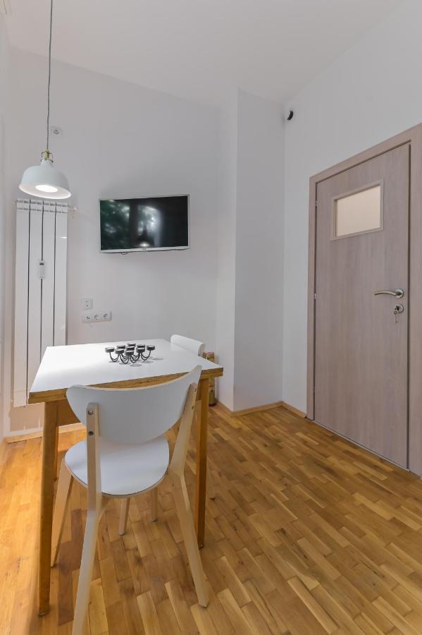 Bright Apartment In The Heart Of The City By Flat Mаnager ソフィア エクステリア 写真
